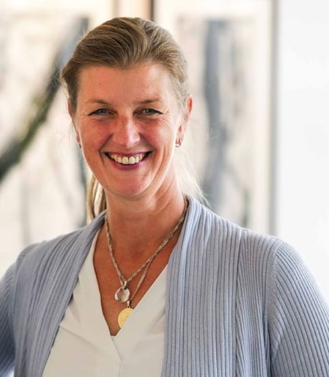 Portrait von Claudia Ahl